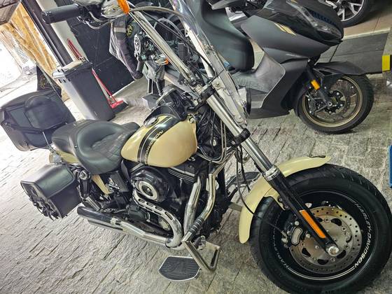 HARLEY-DAVIDSON DYNA FAT BOB HARLEY-DAVIDSON DYNA FAT BOB
